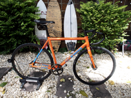 จักรยานฟิกเกียร์ CINELLI รุ่น TIPO PISTA รุ่นปี 2018 /1 คัน