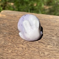 銀河大玉兔 - 新疆紫白玉原石。掛件。手把件。擺件