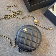 Chanel  金球圓餅