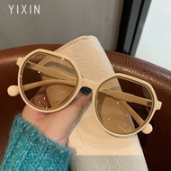 Fashionable UV400 Anti-UV400 Female Sunglasses