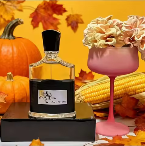 Creed Aventus Men's perfume 100ML/3.4OZ] is a layer of fragrance, which reflects the grand style. Ex
