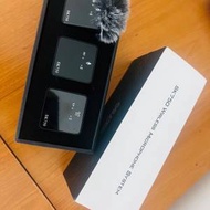 全新 Skerei UHF 無線領夾麥克風SK750 一拖二 兩 Skerei UHF wireless Collar clip...