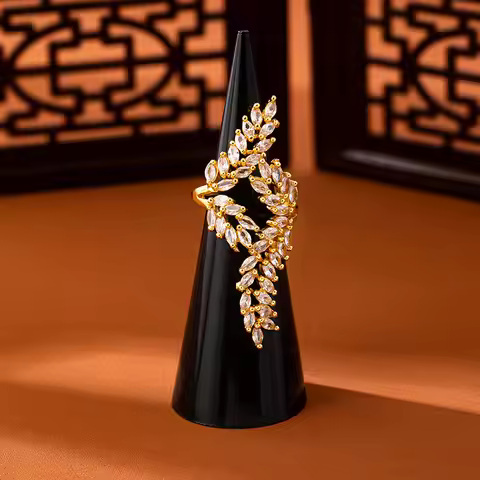 Zircon-Inlaid Geometric Open Ring Women 24K Gold AU999- Sleek geometric design, sparkling zircon, 24