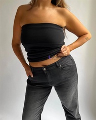 เสื้อครอปสายเดี่ยวลายผีเสื้อสตรีทสไตล์ Djerf Avenue ฤดูร้อน 2023 สำหรับผู้หญิง ทรงเข้ารูป แขนกุด ผ้า