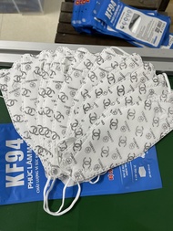 SỈ 1 THÙNG KHẨU TRANG PHÚC LÂM KF94  (300 cái) công nghệ Hàn Quốc