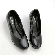 [ส่งเร็วพิเศษ!] 8am รองเท้าคัทชู รองเท้าใส่ทำงาน รองเท้านักเรียน ทรงหัวมน  ส้นสูง2นิ้ว วัสดุหนังพียู