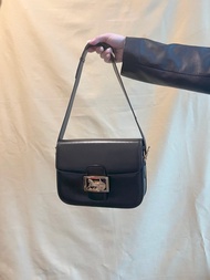 Celine經典稀有馬車黑色中古斜背包側肩袋 日本二手Vintage