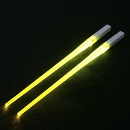 LazaraStores ตะเกียบ Light Up หลอดไฟ LED เรืองแสง Saber Chop Sticks Reusable ซูชิ Lightup Sabres ชุด