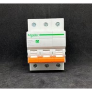 Schneider MCB 32A 3p