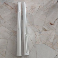 PERODUA ATIVA GEAR UP SIDE SKIRT L/R SET (ABS MATERIAL)