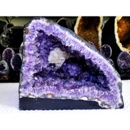 Amethyst cave, Metal element, 水晶洞