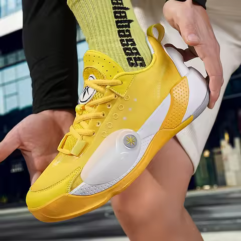 2025 new Wade city 13 basketball shoes All Star students low top high rebound anti-slip wear combat