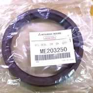 Rear Crankshaft Seal Part Strada Triton / L200 2800Cc 4M40 Code Kn266