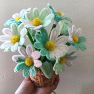 Mini Daisy fuzzy wire