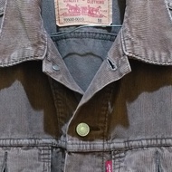 jaket levis corduroy size M warna coklat tua