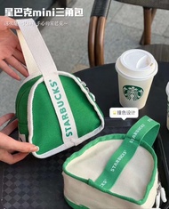 Starbucks กระเป๋าถือ กระเป๋าใส่กล่องอาหารกลางวัน ทรงสามเหลี่ยม ขนาดเล็ก จุของได้เยอะ