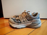 New balance 990 v6