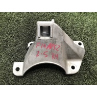 BMW 5 Series F10 2010-2017 Engine Mounting Bracket RH (6775914)(N52/N53 Model)(USED)
