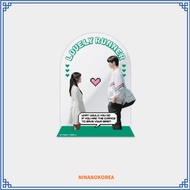 LOVELY RUNNER - 04 ACRYLIC STAND / POP-UP STORE OFFICIAL MD