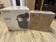 TOSHIBA 電壓力煲