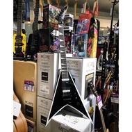 Jackson JS Series King V JS32 Electric Guitar Amaranth FB Black with White Bevels