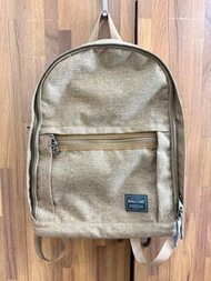 Bagcom 深卡其後背包
