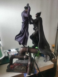 Official Loose Batman VS Joker Battle Statue Scene Model Figurine