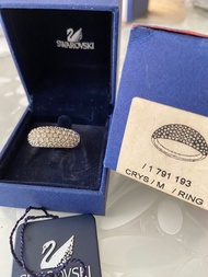Swarovski 戒指