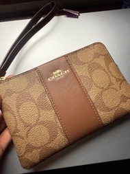 Coach Corner Zip Signature PVC Wristlet, 58035, KHAKI/SADDLE