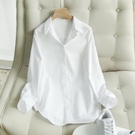 Beautiful Korean-style women's office shirt with loose form and long sleeves made of high-quality si