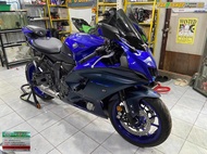 ชิลด์หน้าตรงรุ่น Yamaha R7 ทรงโด่ง สีดำ