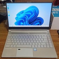微星MSI PS42 Modern 8MO 14吋美型輕薄筆電【i7-8565U，16G，512G，重量只有1.2KG】