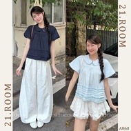 Lotus Collar Blouse with Ruffled Sleeves and Pleated Bottom A860 21.ROOM ROOM ROOM ROOM ROOM ROOM RO