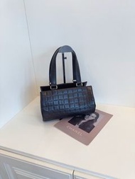 Chanel 香奈儿 黑金 冰格 圆桶包