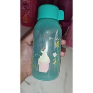 Tupperware tupperware