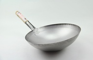 Deep Shape Carbon Steel Wok with Wooden Handle / Kuali Besi