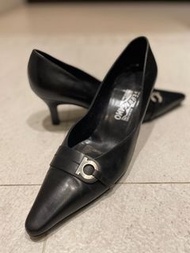 Ferragamo精品女鞋10號 27公分(賣場兩雙9折）