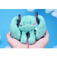 BEMOE Authentic Miku plush keychain