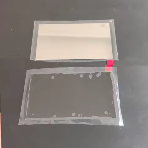 108X64.5X0.65 105.8X60X0.7mm Thermal-isolating Polarizer Heat Insulation Glass Lens LCD Projector Re