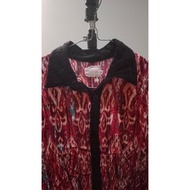 Gaudi top*