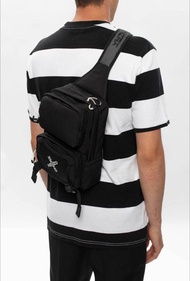 Tas pria Kenzo Sling Bag / Sling Pack  Logo Cross Canvas Black
