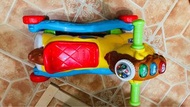 VTech 馬造型學步車