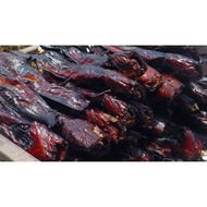 3ekor sepack Produk bumiputra dari ikan keli perlihara sendiri. Disalai selama 3hari untuk lebih nik