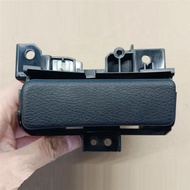 A72M-Drink Holder Cup Holder Cup Holder For Nissan Navara D23 684A0-4JA0A Instrument Table Water Cup