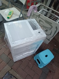 Whirlpool 窗口式冷氣機