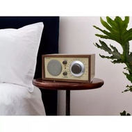 Tivoli Audio model One Am/ Fm 桌上型收音機，經典/胡桃木，2.5 磅(約 1.1 公斤)


Price 售價 :  HKD 1086 
Available 現貨