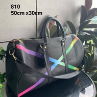 Airport travel bag for modern travelers, unisex travel bag