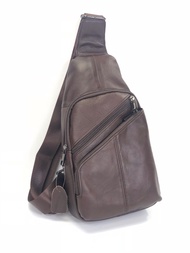 Chinatown Leather Chinatown Leather กระเป๋าเป้ ผู้ชาย  ซิปเฉียง หนังแท้ สีน้ำตาล ทรงยาว