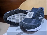 New Balance 990v5