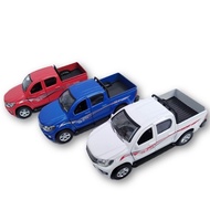 Classic Car Collection Hilux 4x4 Car Toys MY66 (alloy)